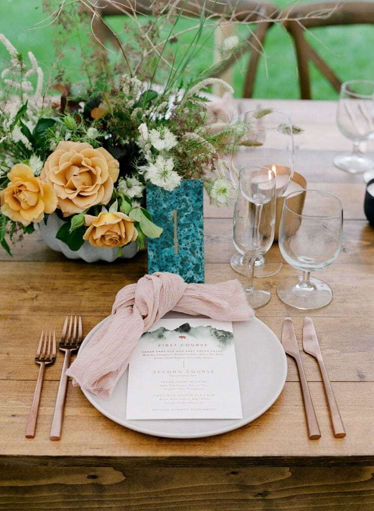 Spring colors tablescape