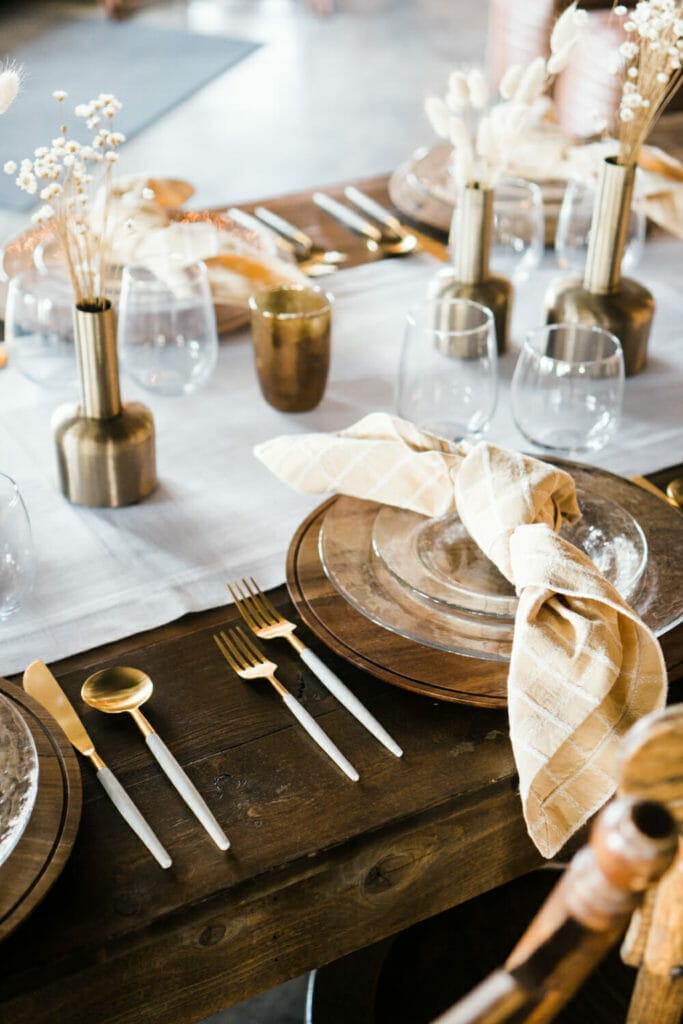 Sparkle Tabletops || Montana Weddings || Tablescapes that Sparkle